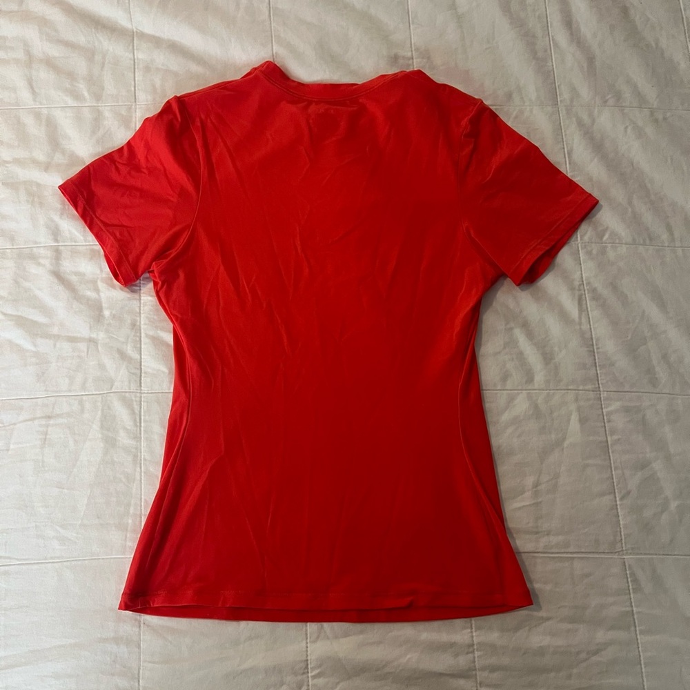 NWOT Skims Fits Everybody T-Shirt Bundle - Picture 7 of 7